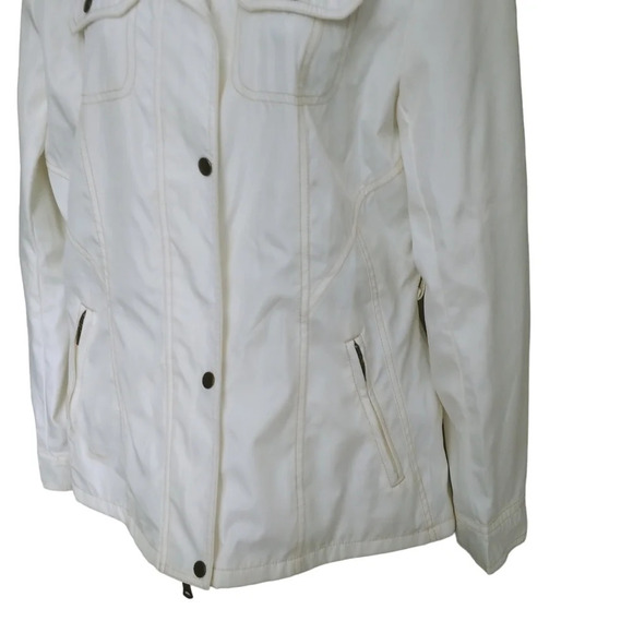 Le Grenier Warm White Lightweight Coat  S - Picture 5 of 9